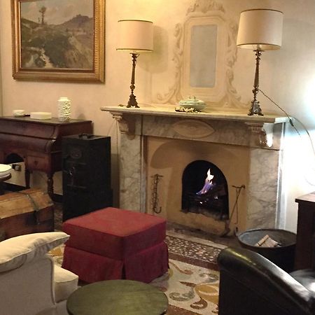 La Casa Di Einstein Lägenhet Genua Exteriör bild